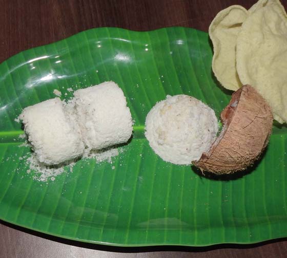 Perfect Kerala Puttu Recipe-Kerala Puttu In Idli Cooker-Puttu Kerala Food-Kerala-Puttu-Street-Food