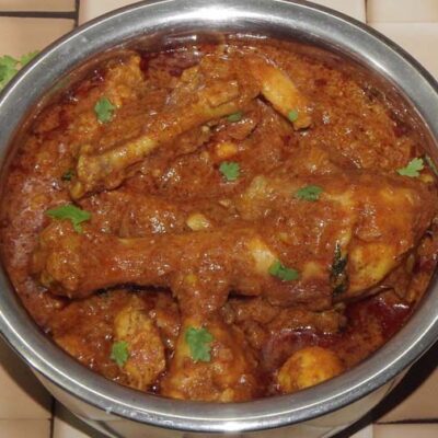 Restaurant Style Chicken Curry Recipe